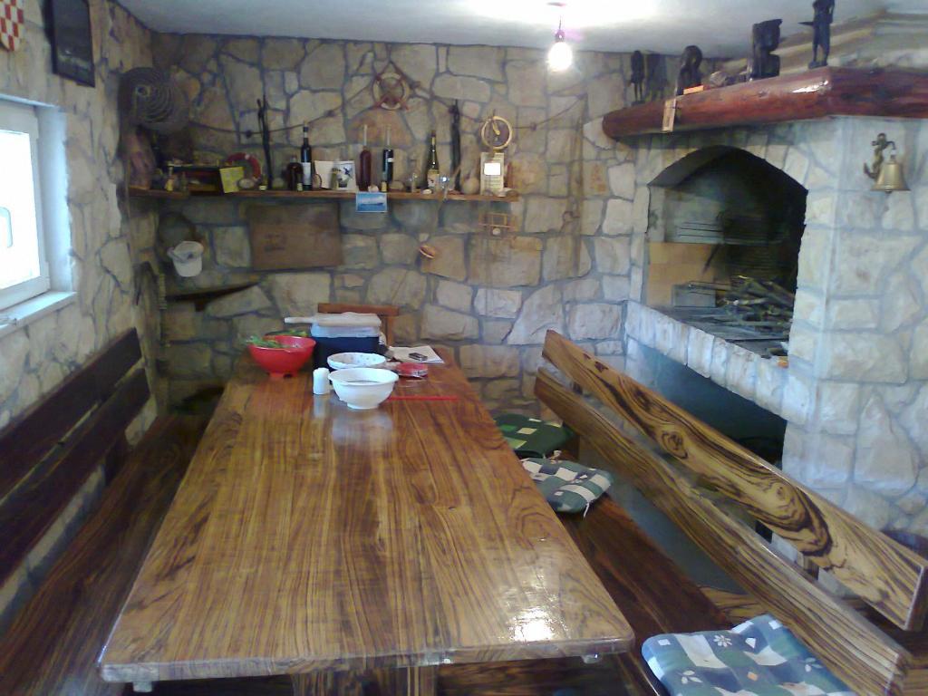 Apartments Silvana Lastovo Екстер'єр фото